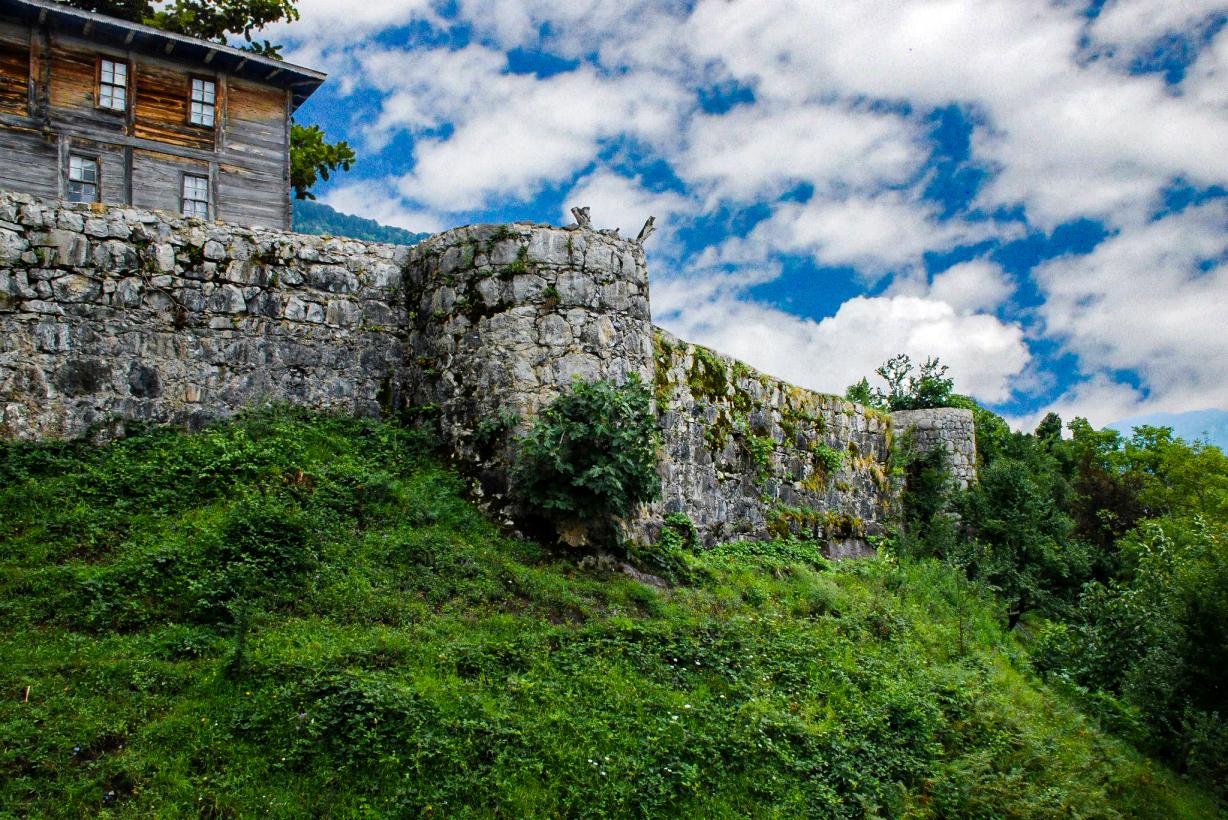 nigazeuli fortress