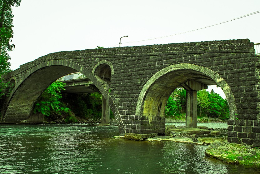 Khutsubani bridge