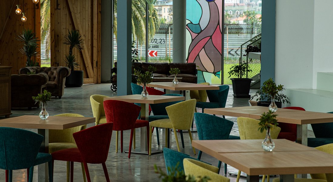 Iveria Cafe