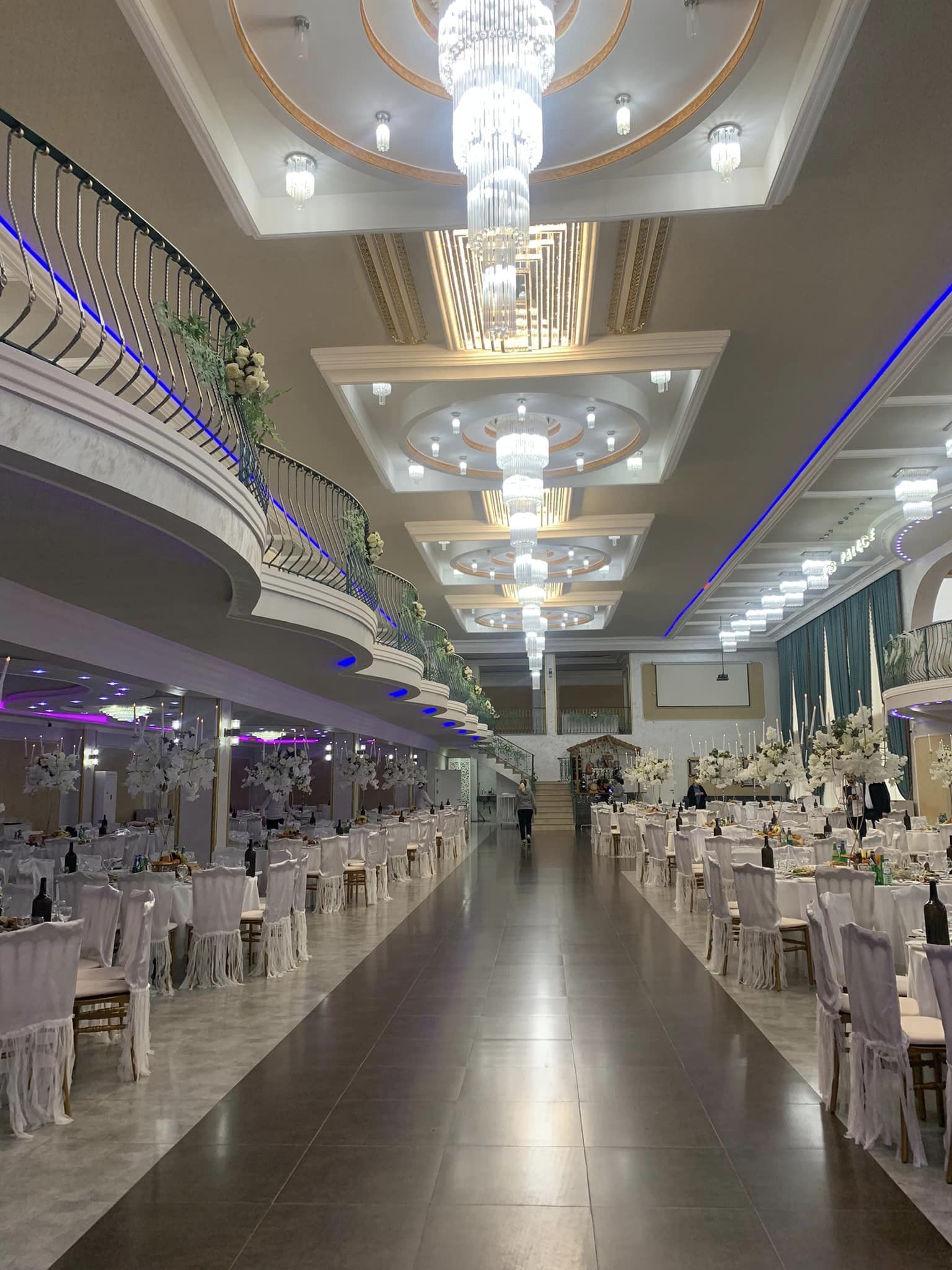 არს პალასი