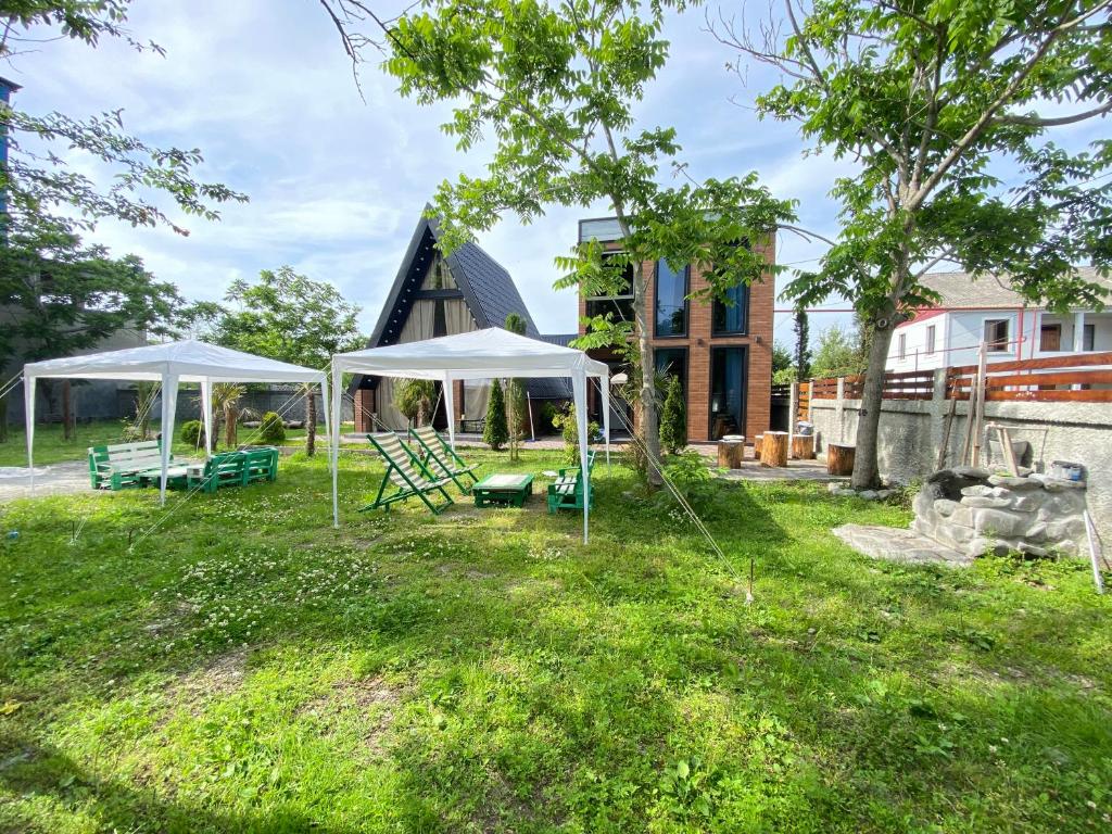 Bondo’S Cottage