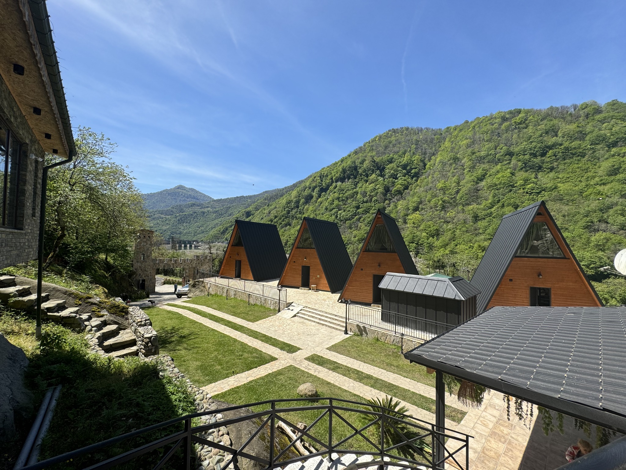 მაჭახელა ინნ - რეზორტი და მეღვინეობა