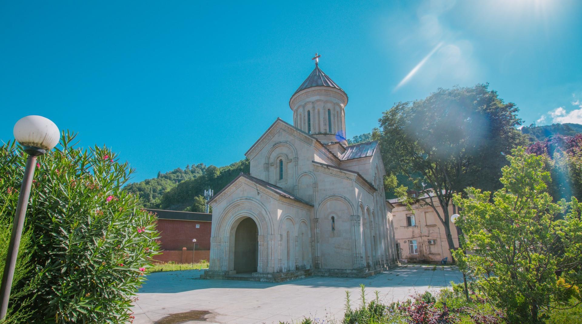 წმინდა ანდრია პირველწოდებულის სახელობის ტაძარი