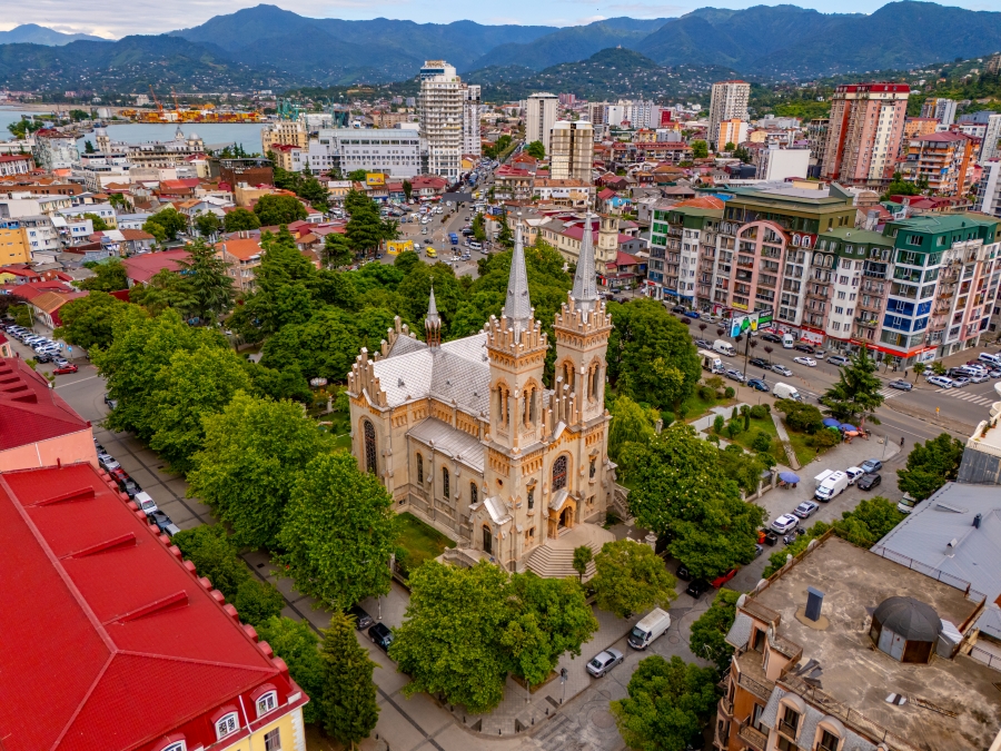 ბათუმის ღვთისმშობლის შობის სახელობის საკათედრო ტაძარი